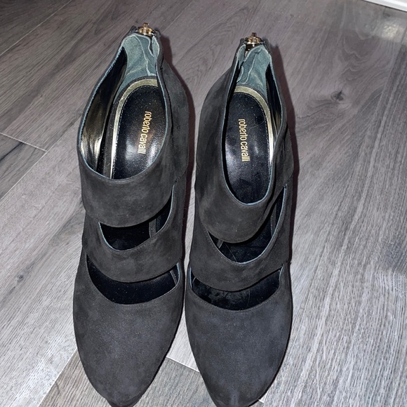 Roberto Cavalli Heels - Picture 1 of 5